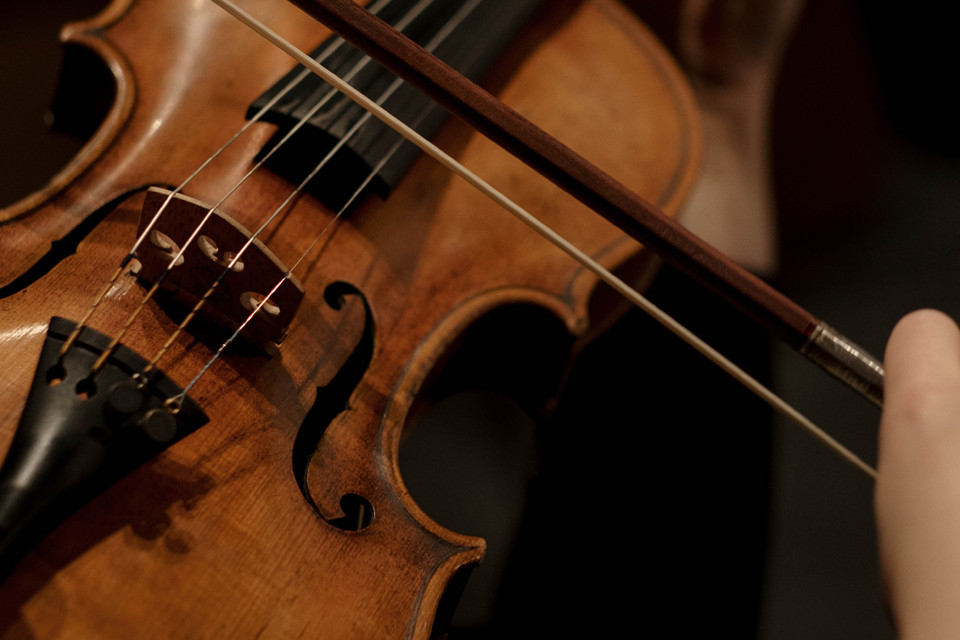 Es busquen docents per a ensenyar violí