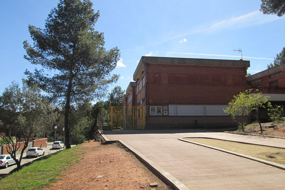 Escola Àngel Guimerà