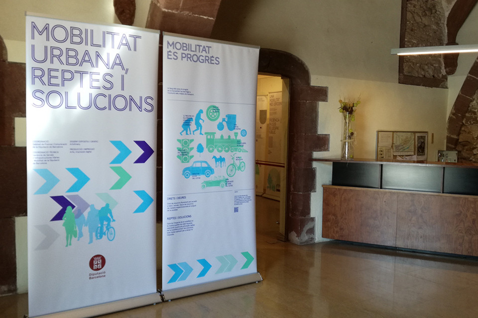 Exposició sobre mobilitat sostenible al Castell.