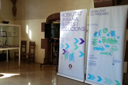 Exposició sobre mobilitat sostenible al Castell.