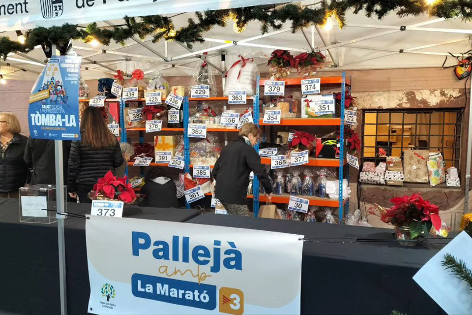 Tómbola solidària